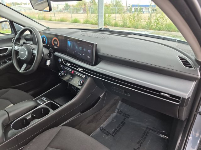 Used 2025 Hyundai Sonata SEL FWD image 21