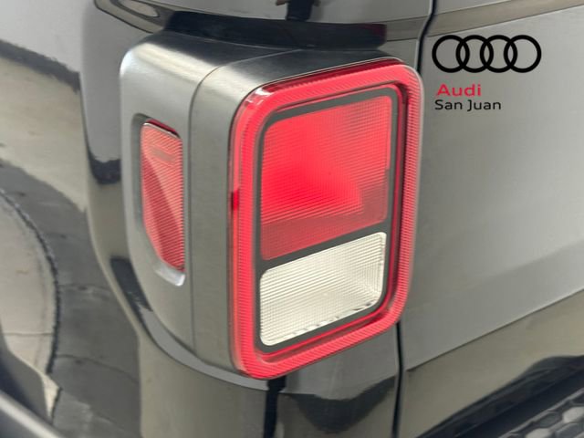 Used 2023 Jeep Gladiator Rubicon w/ Trailer Tow Package image 12