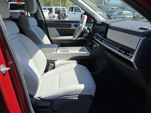 Used 2025 Hyundai Santa Fe SEL image 15