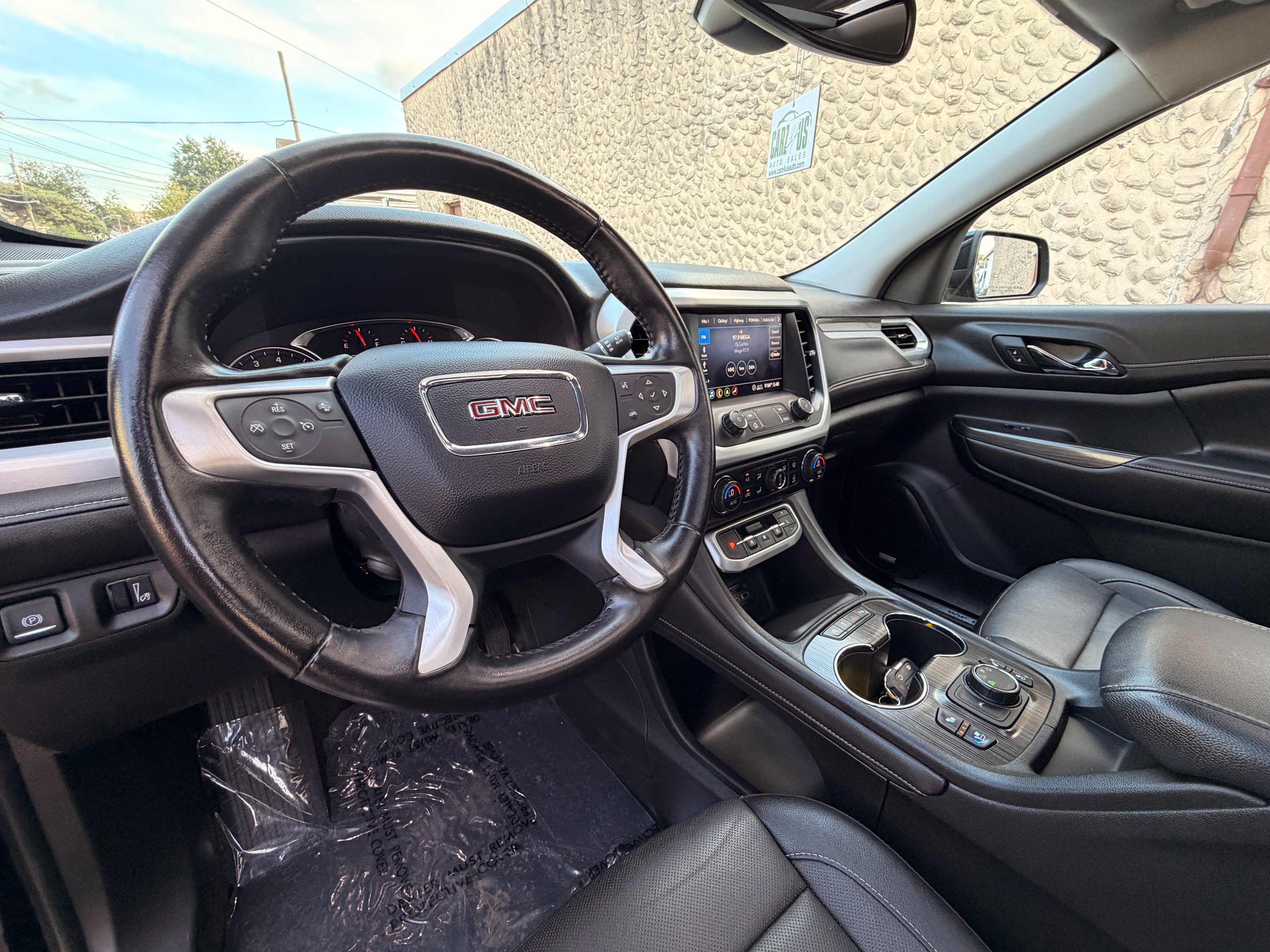 Used 2020 GMC Acadia SLT w/ Premium Package AWD/4WD image 16