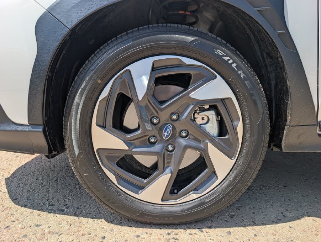 Used 2025 Subaru Crosstrek 2.5i Limited AWD/4WD image 13