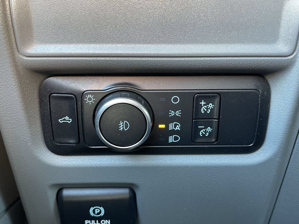 Used 2021 Ford F150 XLT AWD/4WD image 27