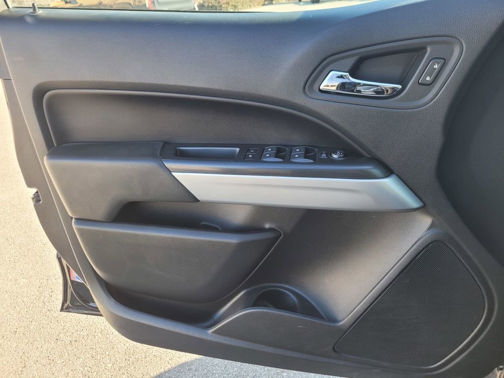 Used 2022 Chevrolet Colorado ZR2 image 30