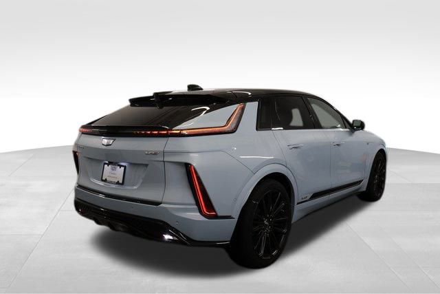 New 2026 Cadillac Lyriq V image 2