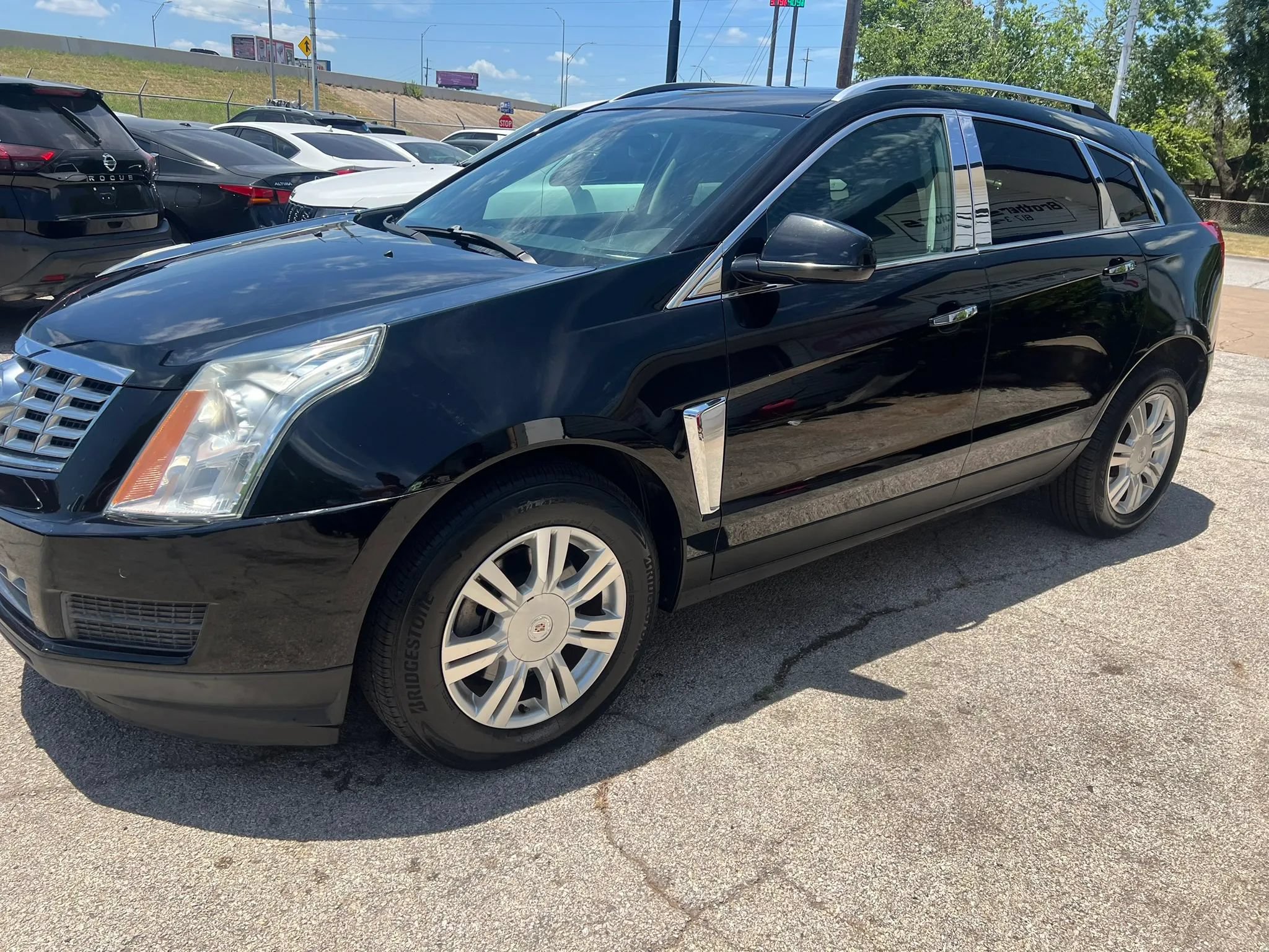 Used 2014 Cadillac SRX Luxury AWD/4WD image 8