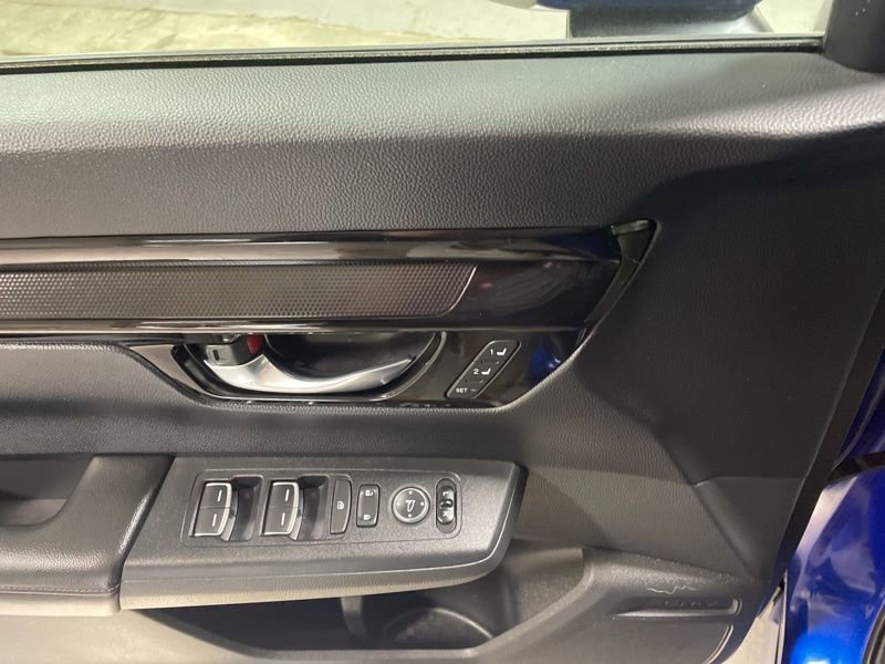 Used 2025 Honda CR-V EX-L image 22