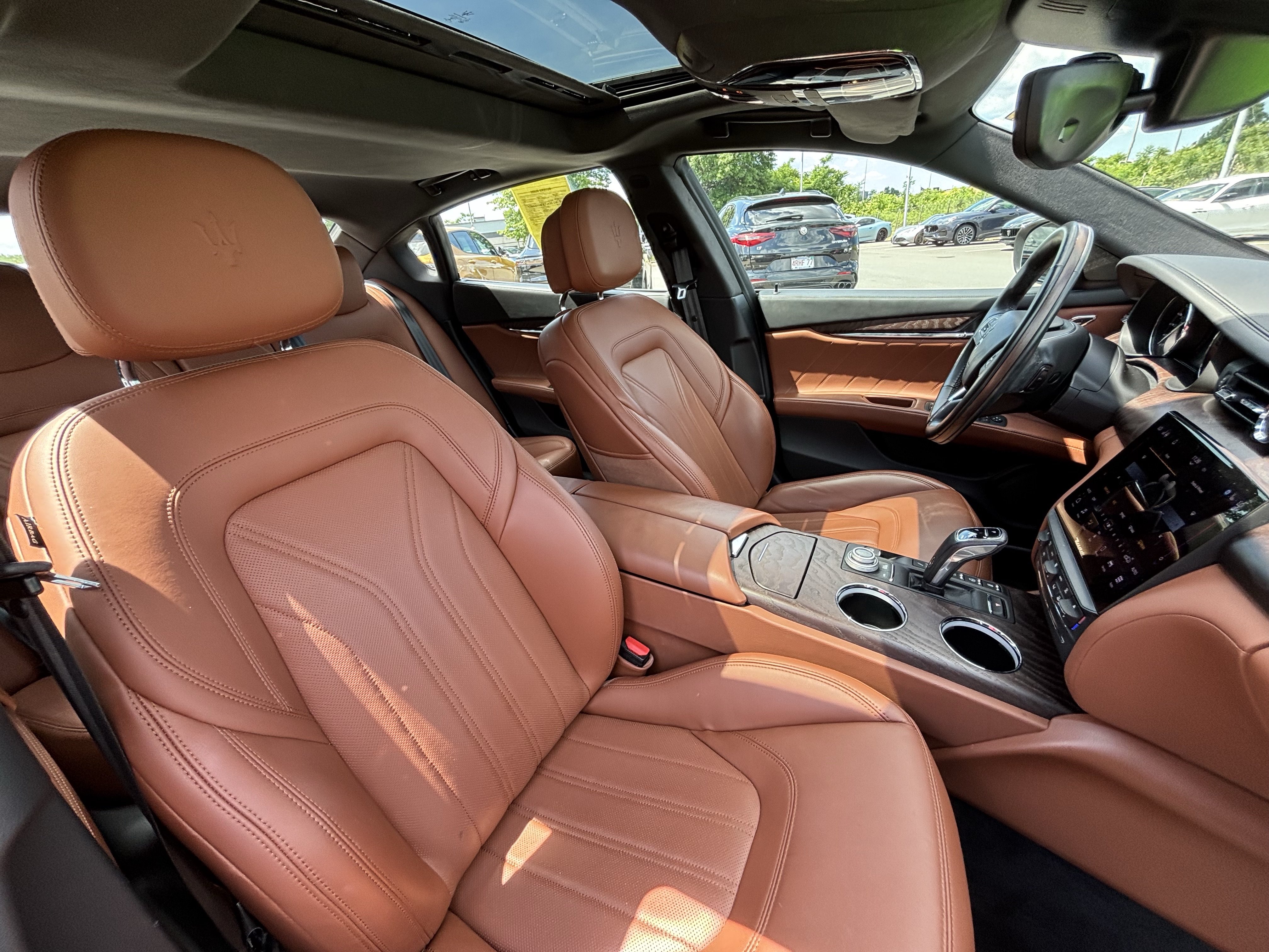 Used 2023 Maserati Quattroporte GT RWD image 30