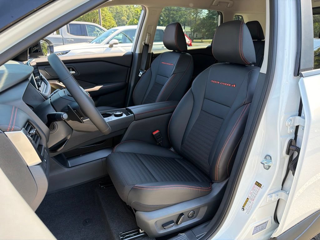 New 2026 Nissan Rogue SV AWD/4WD image 16