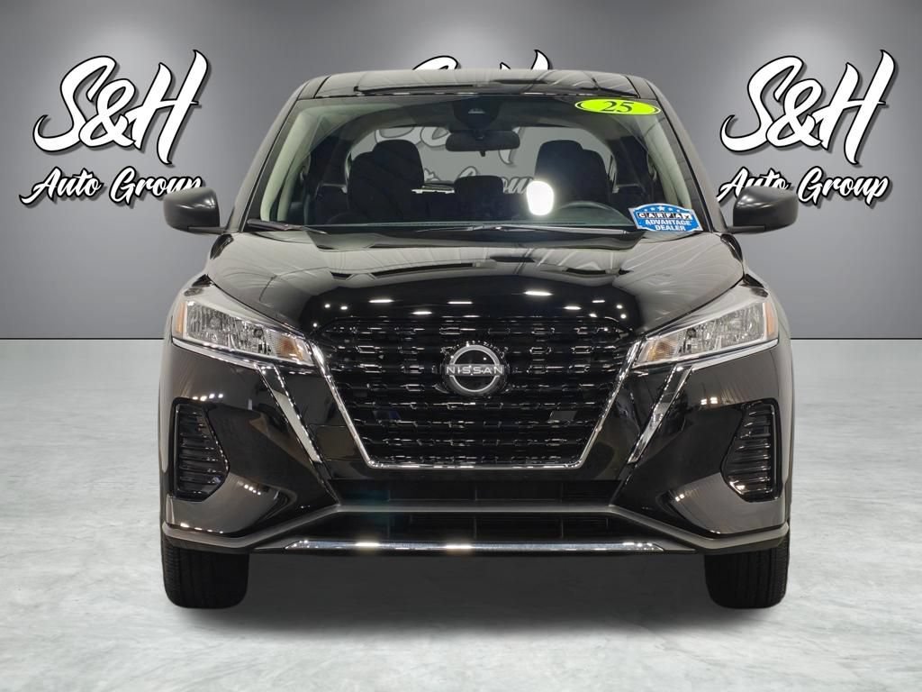 Used 2025 Nissan Kicks Play S FWD image 17