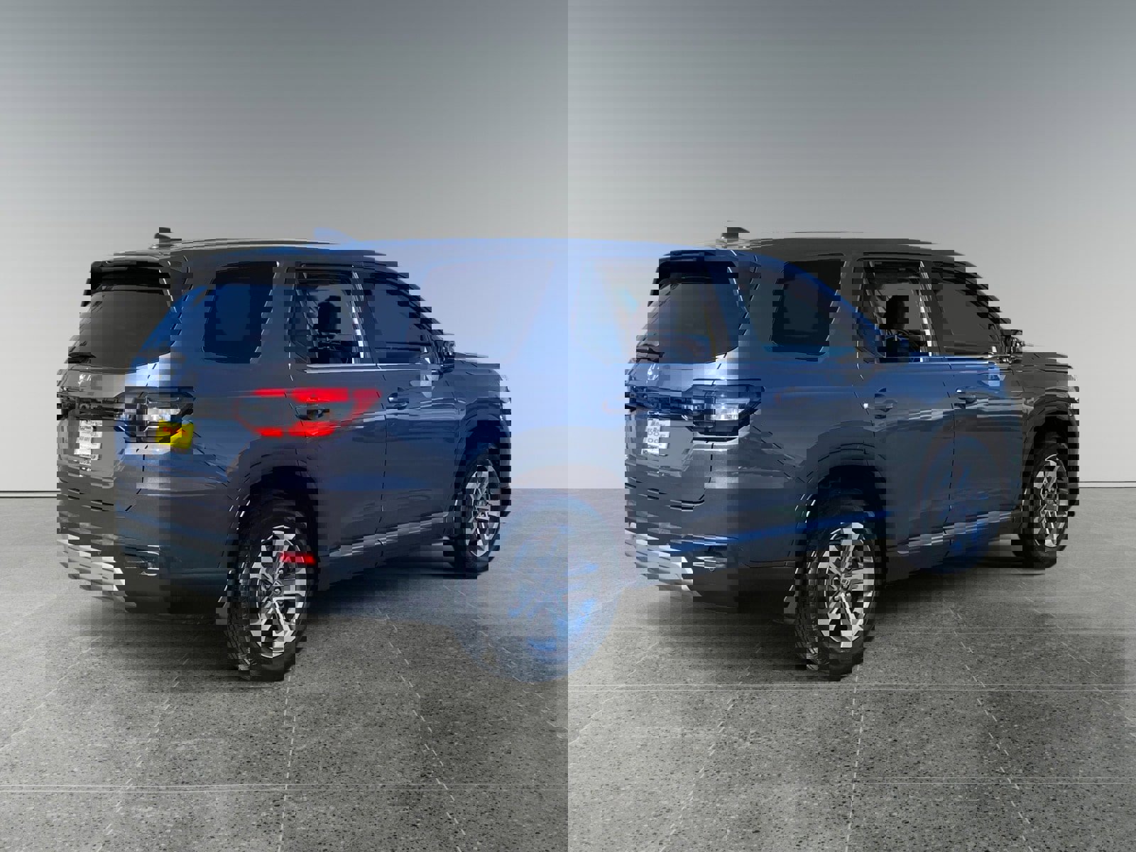 Used 2025 Honda Pilot EX-L image 5