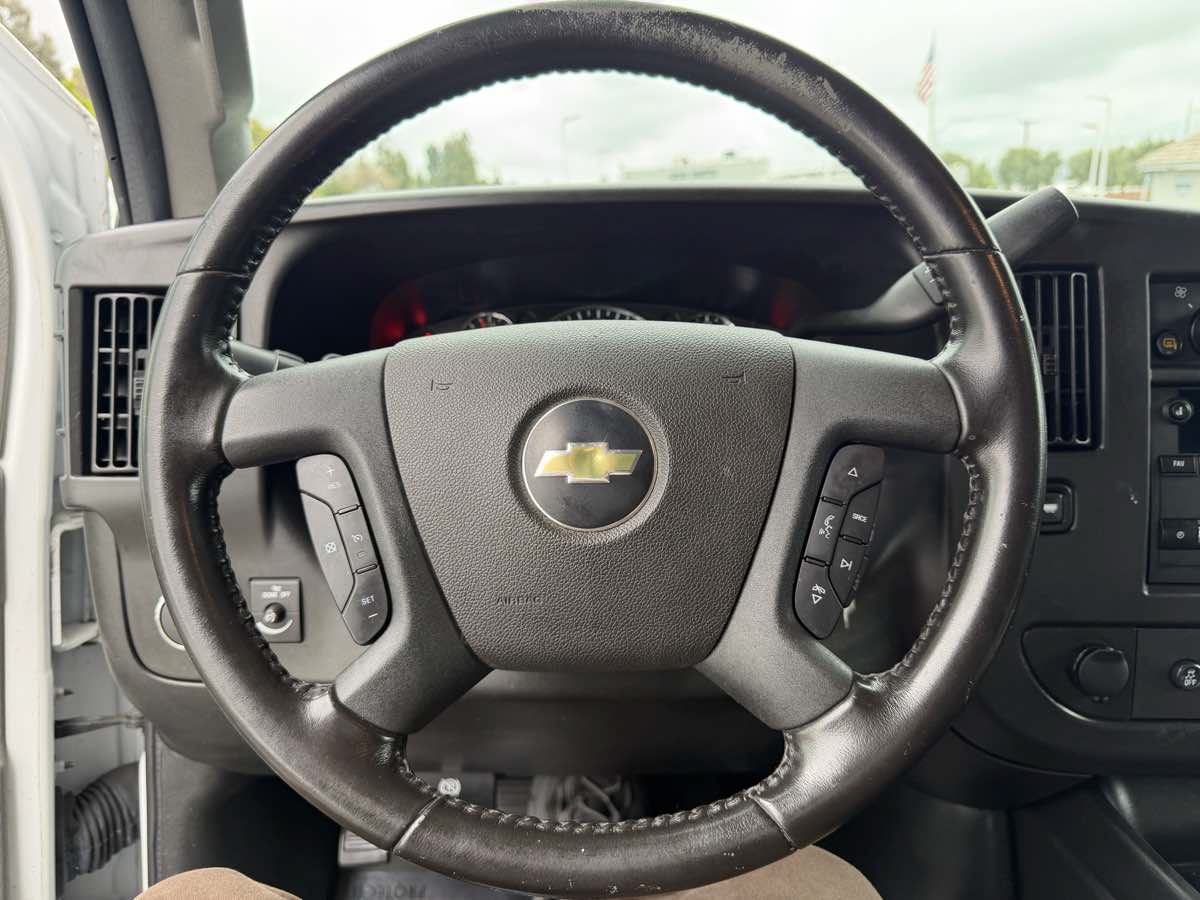 Used 2020 Chevrolet Express 2500 w/ Driver Convenience Package RWD image 10