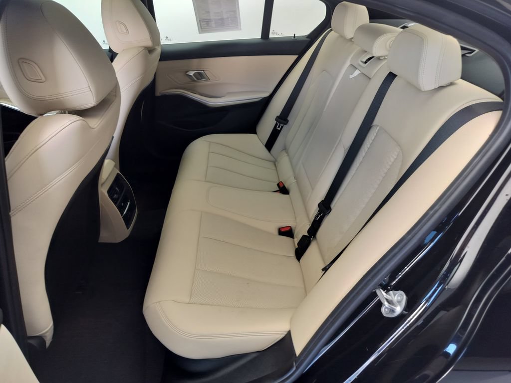 Certified 2024 BMW 330i Sedan w/ Premium Package RWD image 17