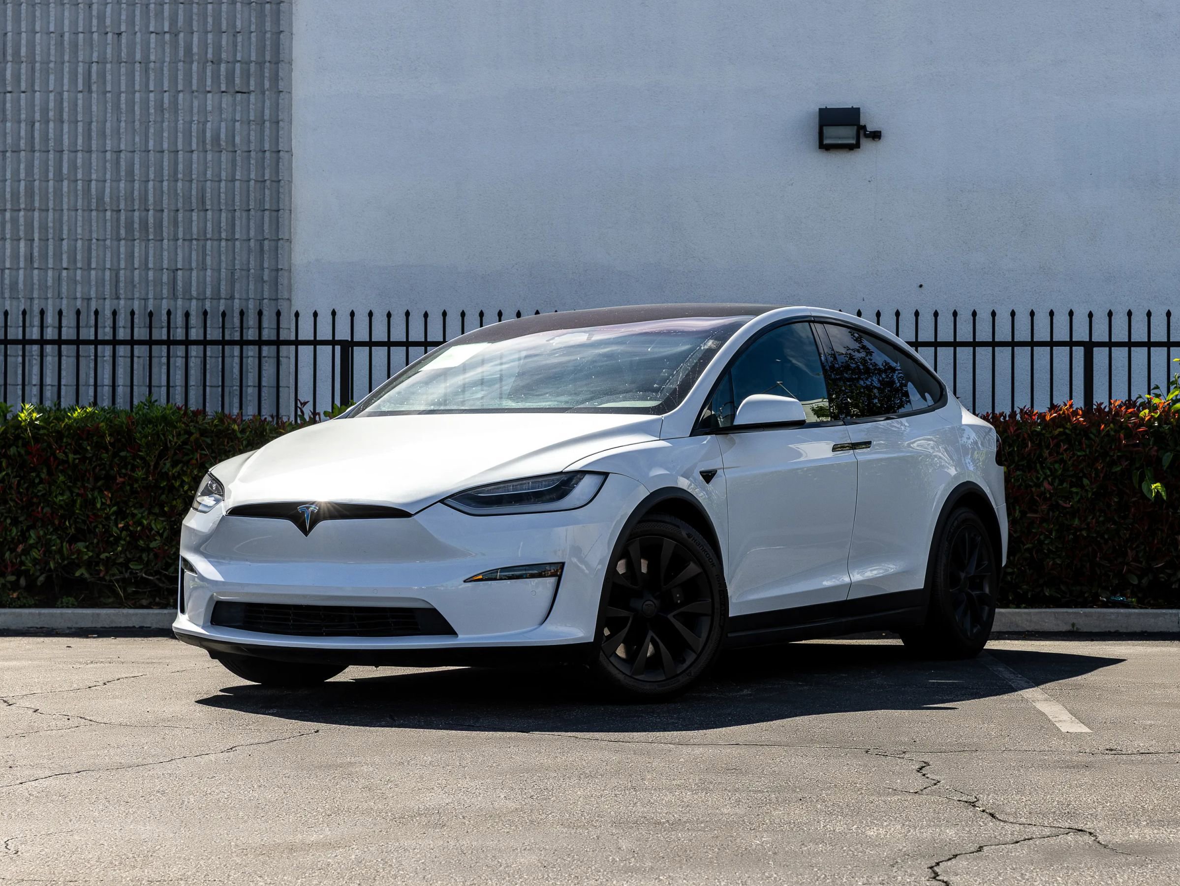 Used 2022 Tesla Model X AWD/4WD image 20