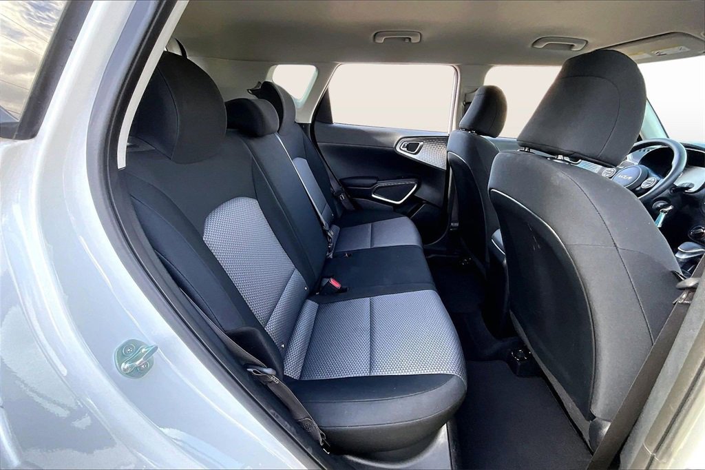 Certified 2024 Kia Soul LX w/ Option Group 015 image 27