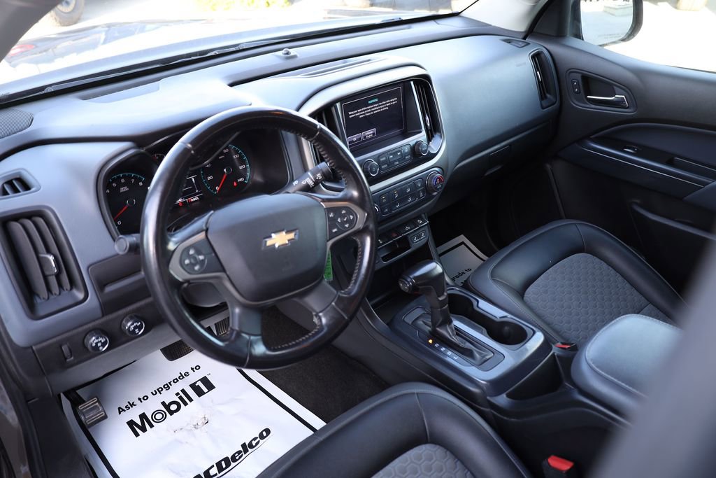 Used 2017 Chevrolet Colorado Z71 image 12