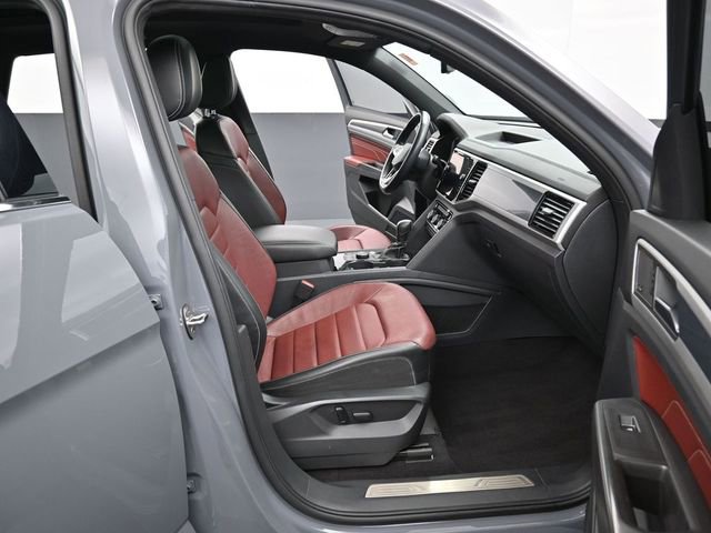 Used 2022 Volkswagen Atlas Cross Sport SEL Premium R-Line image 41