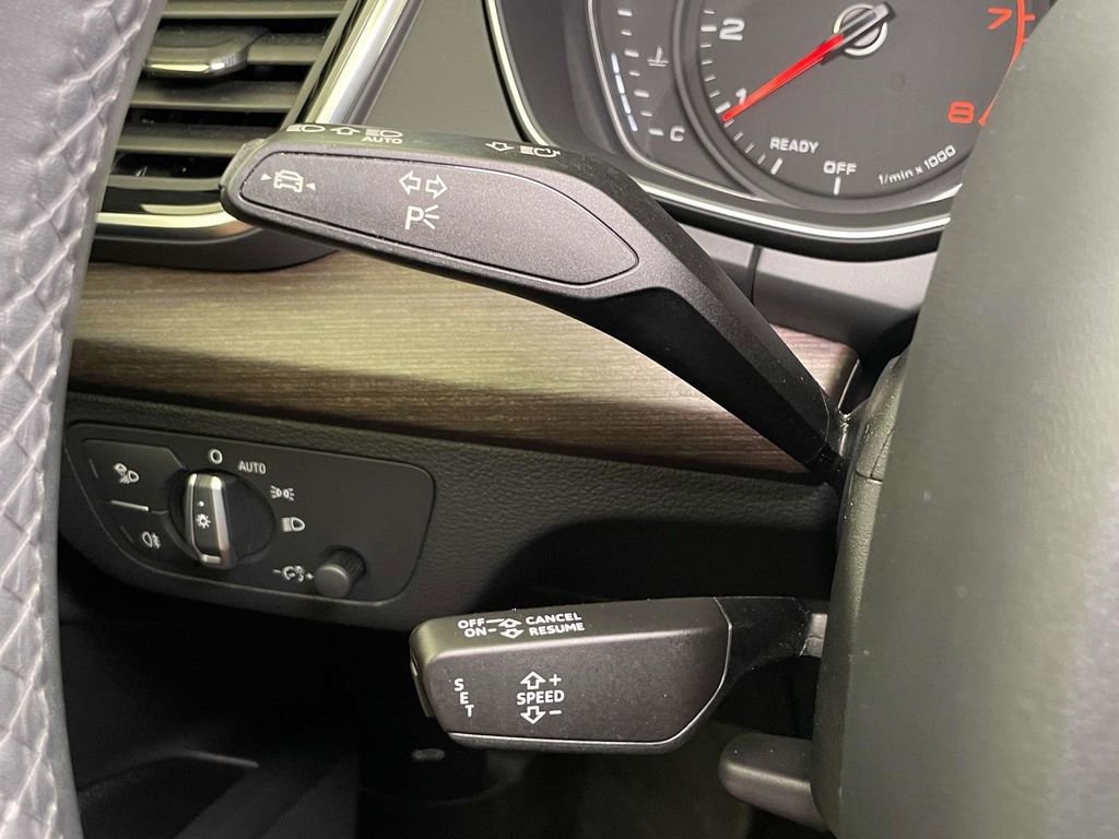 Used 2022 Audi Q5 2.0T Premium image 40