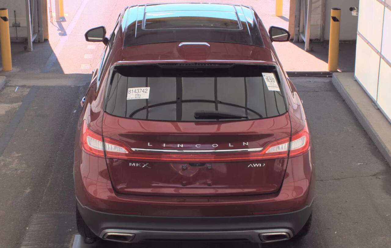 Used 2016 Lincoln MKX Reserve w/ Technology Package image 18