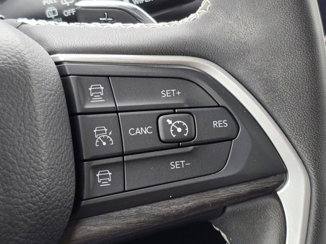 Used 2022 Jeep Grand Cherokee Limited 4xe image 24