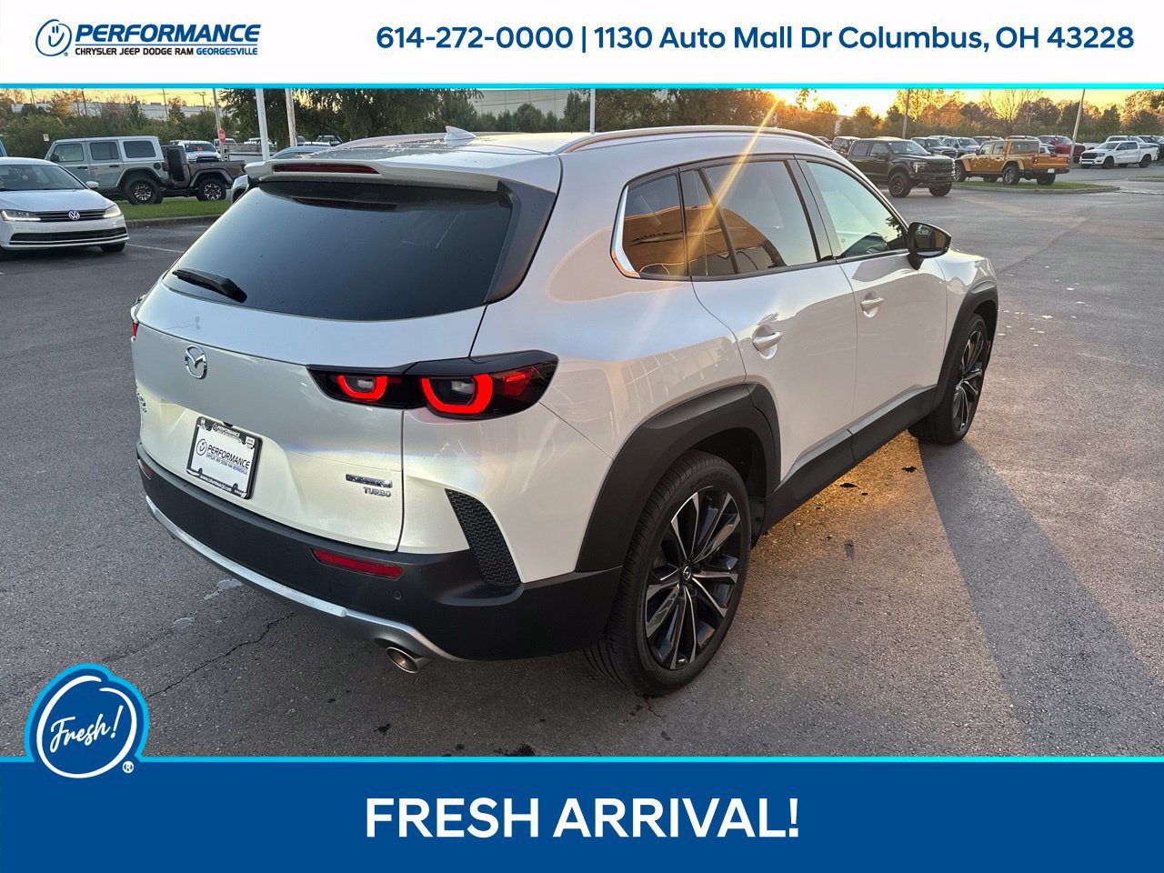 Used 2023 MAZDA CX-50 AWD 2.5 Turbo w/ Premium Pkg image 4