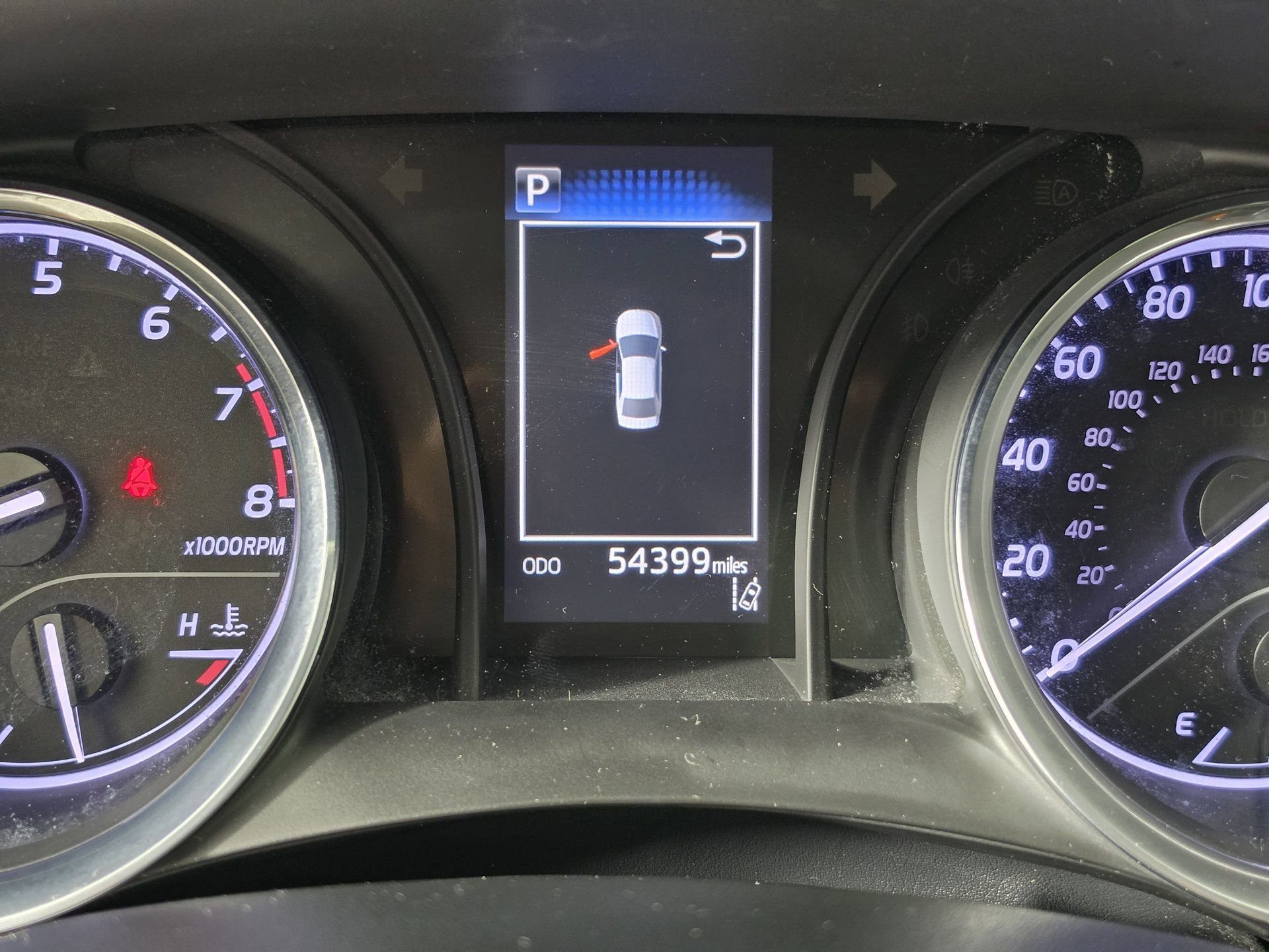Used 2020 Toyota Camry LE FWD image 18