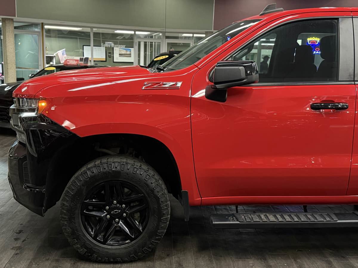 Used 2020 Chevrolet Silverado 1500 LT Trail Boss image 7