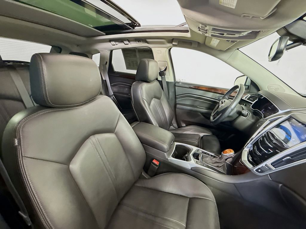 Used 2016 Cadillac SRX Luxury image 27