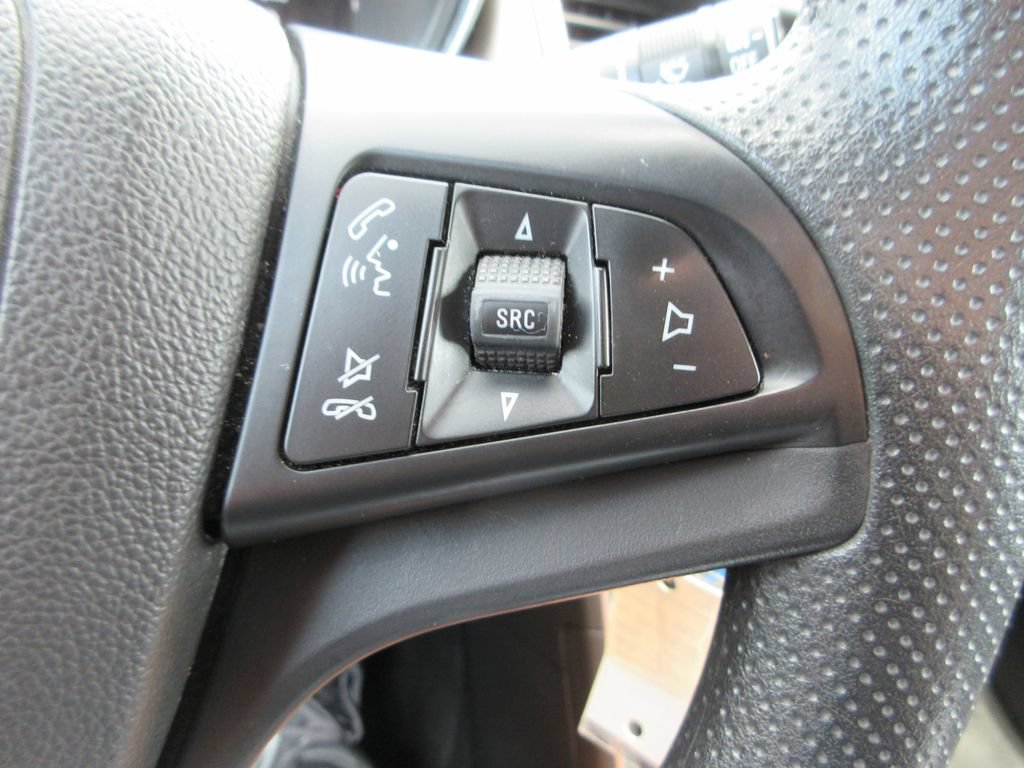 Certified 2020 Chevrolet Trax LT FWD image 26