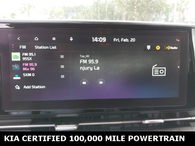 Certified 2024 Kia Carnival EX image 15