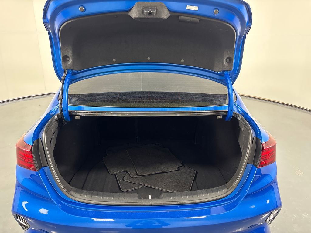 Used 2024 Kia Forte GT-Line image 32