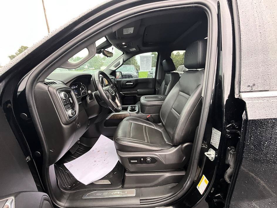 Used 2019 GMC Sierra 1500 Denali w/ Denali Ultimate Package AWD/4WD image 17