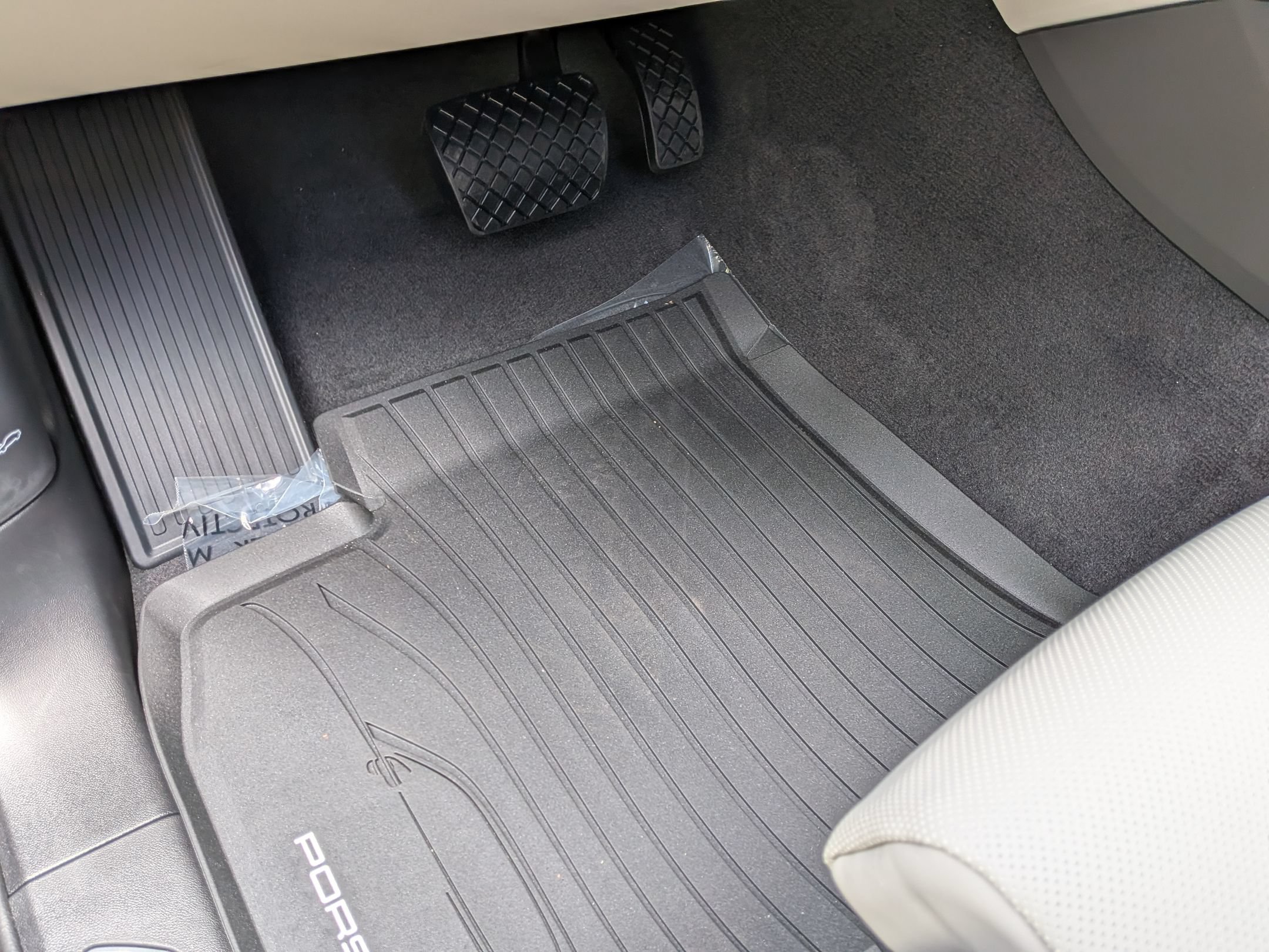 New 2026 Porsche Cayenne AWD/4WD image 7
