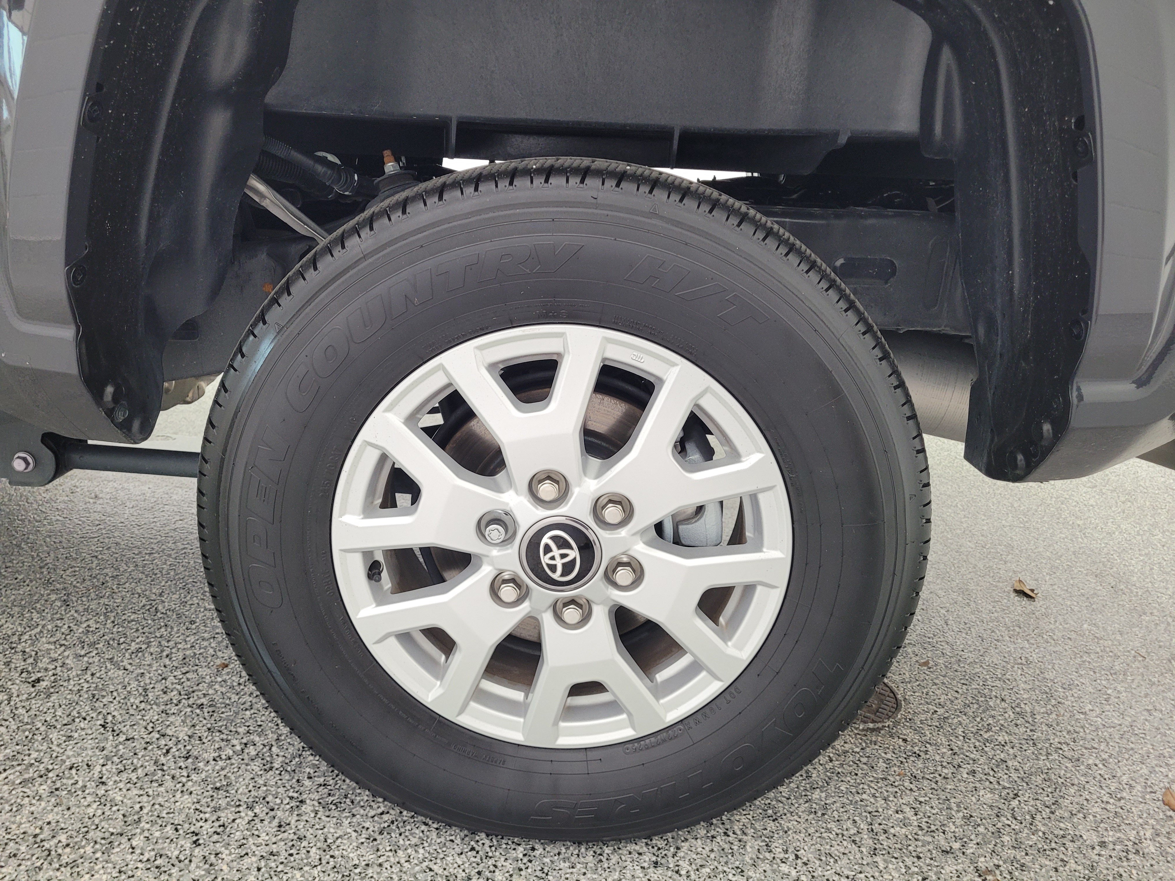 Certified 2025 Toyota Tacoma SR5 RWD image 6