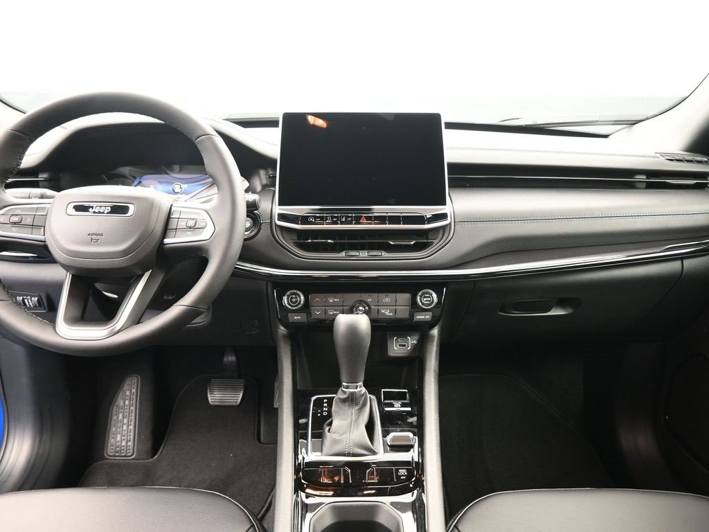 New 2026 Jeep Compass Latitude image 27