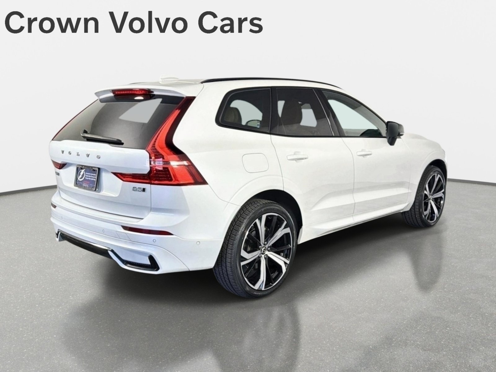 Used 2024 Volvo XC60 B5 Ultimate AWD/4WD image 5