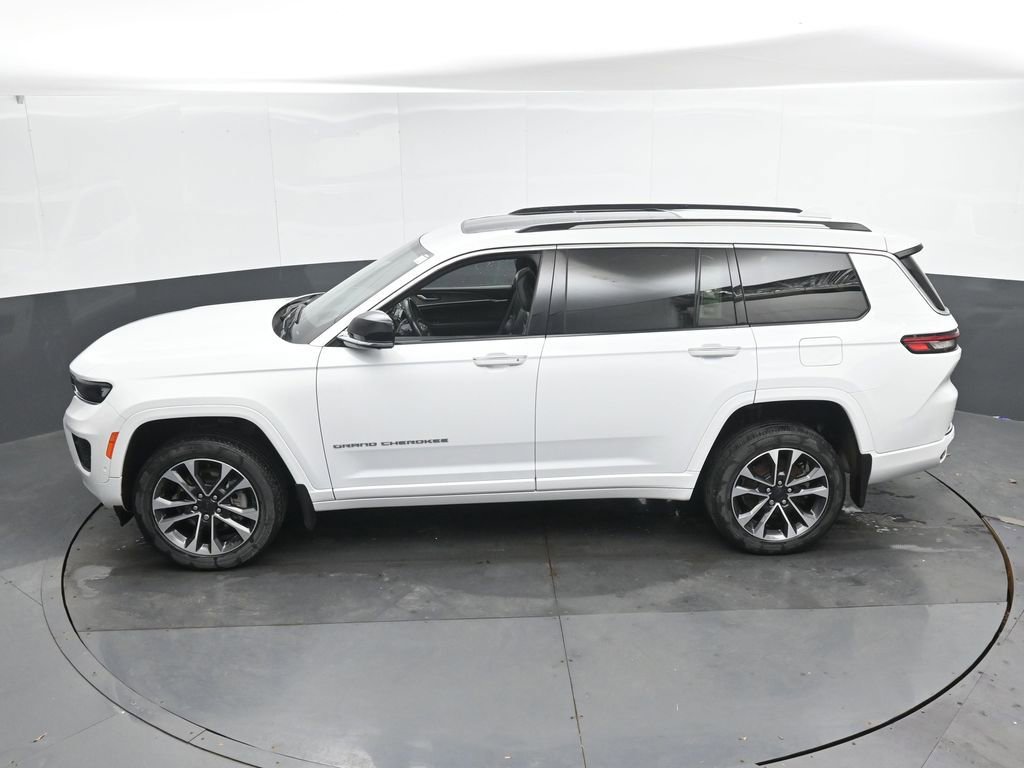 Used 2021 Jeep Grand Cherokee L Overland w/ Advanced Protech Group III image 42
