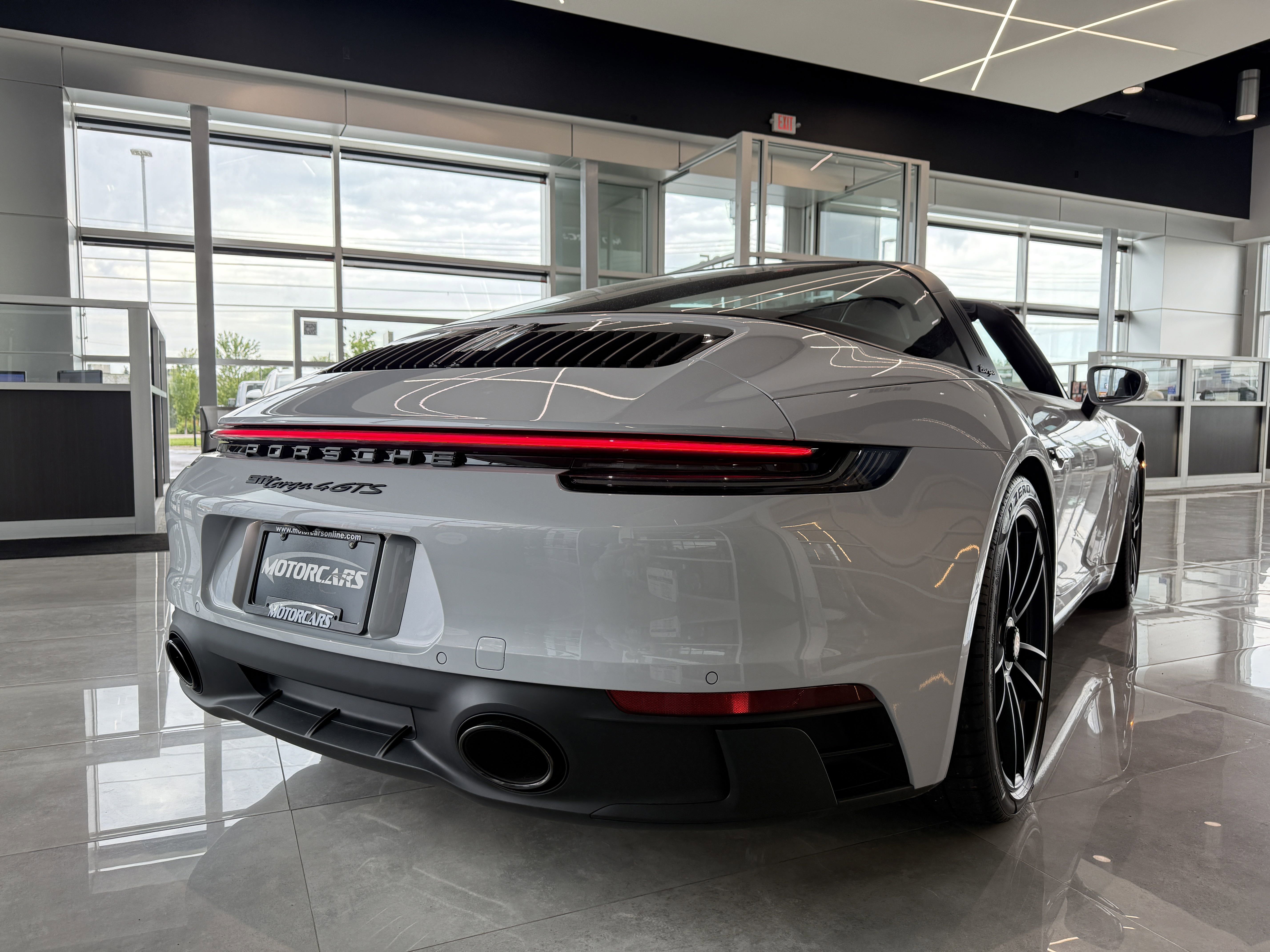 Used 2024 Porsche 911 Targa 4 GTS image 8