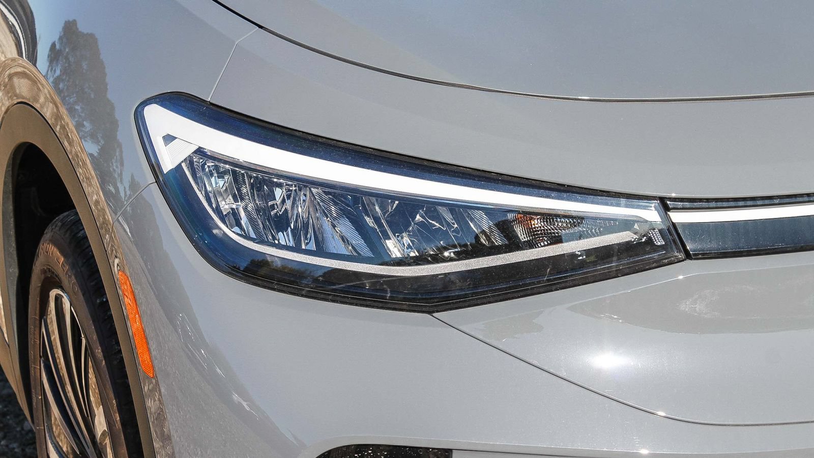 New 2025 Volkswagen ID.4 Pro AWD/4WD image 4