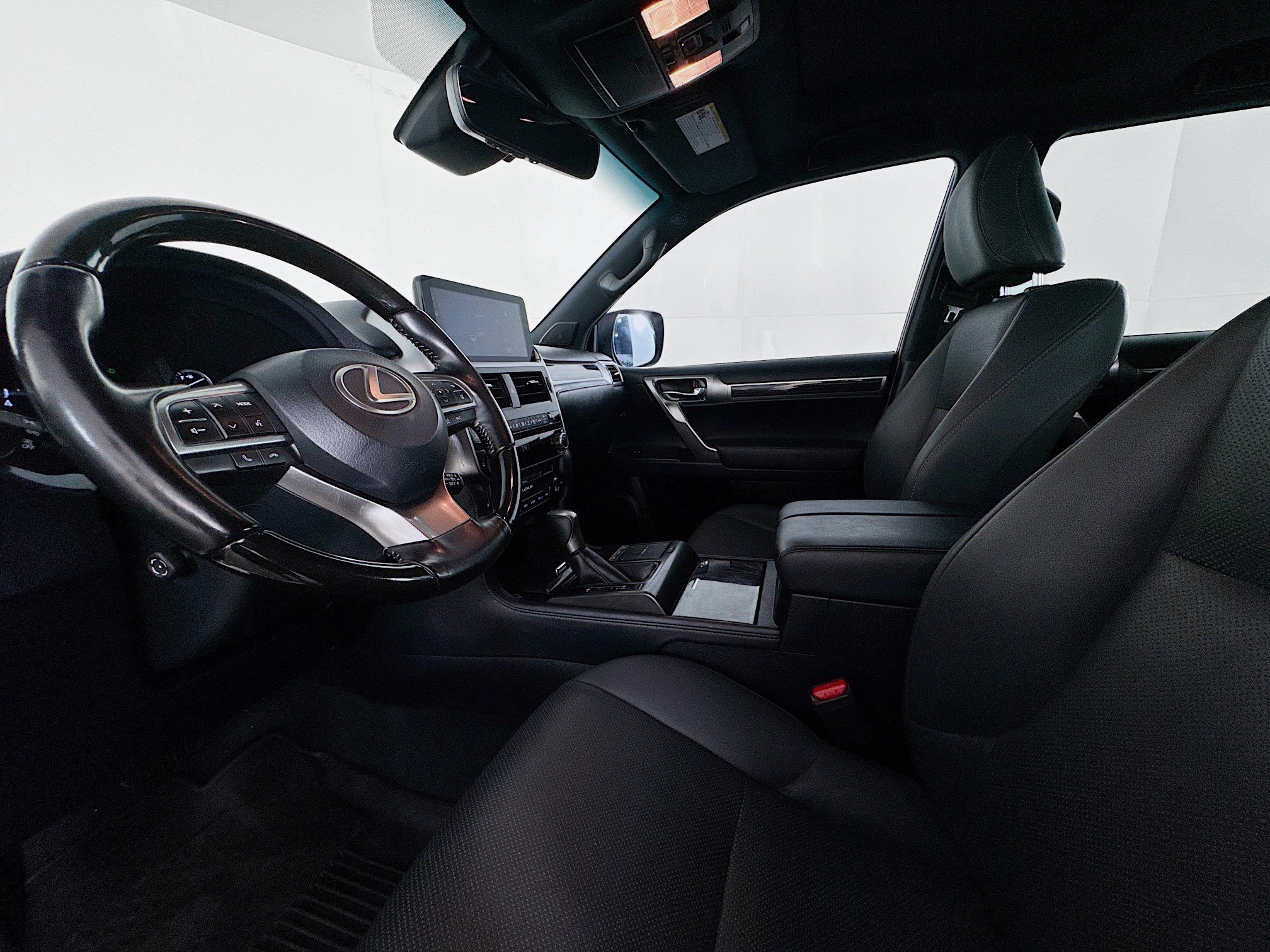 Used 2022 Lexus GX 460 Premium w/ Accessory Package image 21