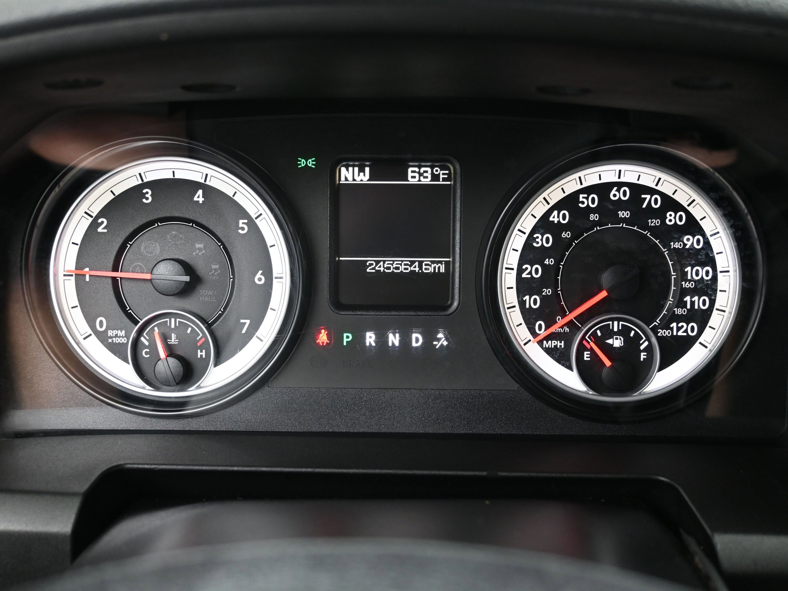 Used 2014 RAM 1500 Express image 26