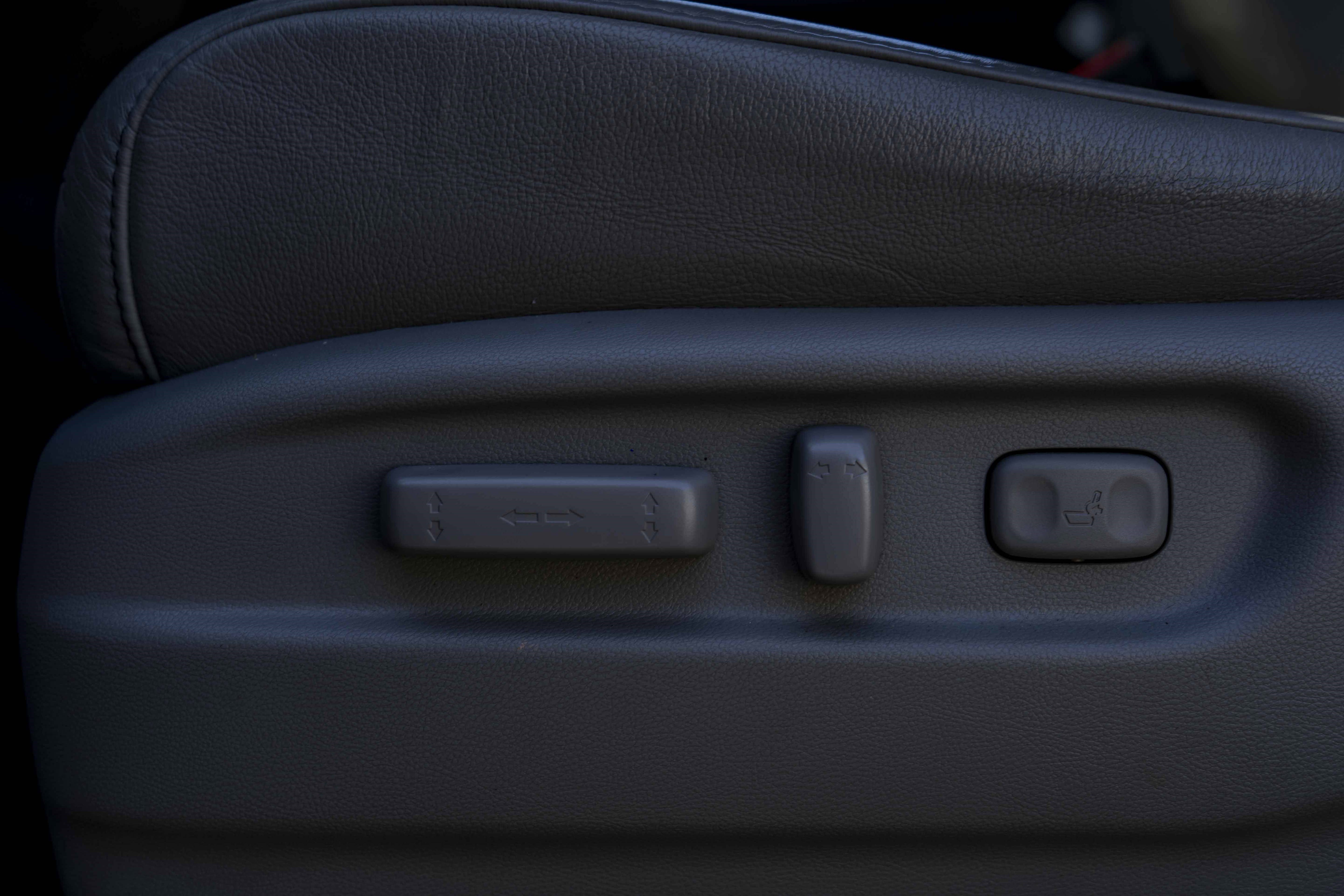 Used 2023 Honda Passport EX-L image 42