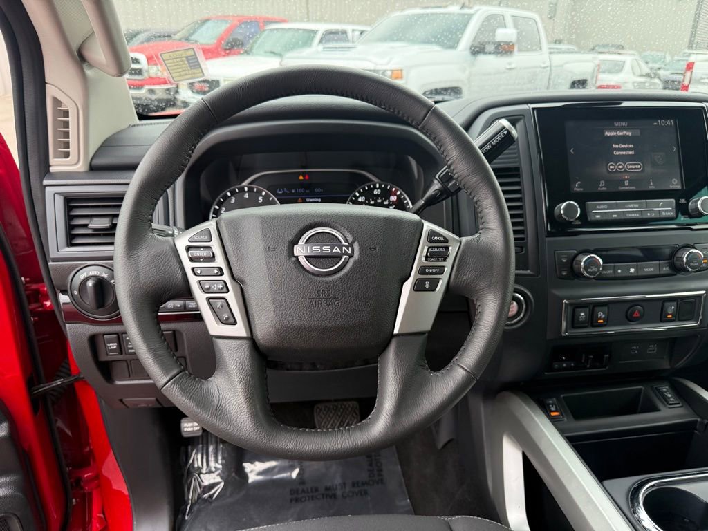 Used 2024 Nissan Titan SV w/ SV Convenience Package image 15