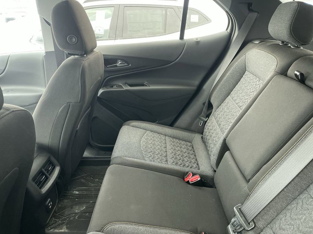 Used 2023 Chevrolet Equinox LT image 7