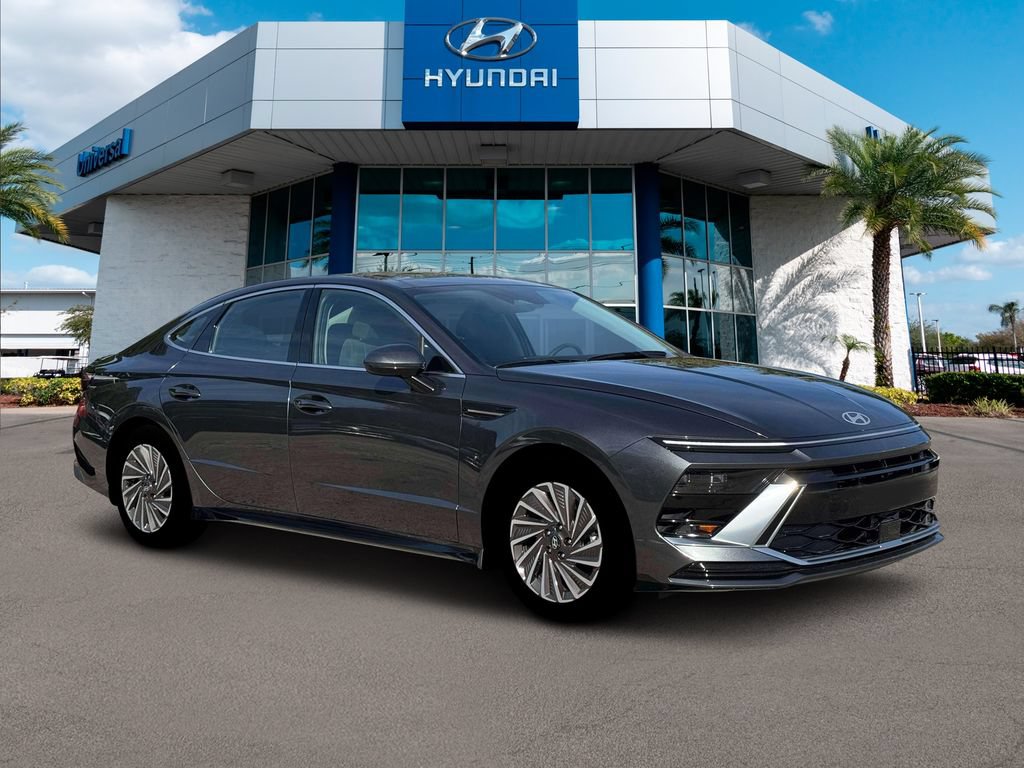 New 2026 Hyundai Sonata SEL FWD image 3