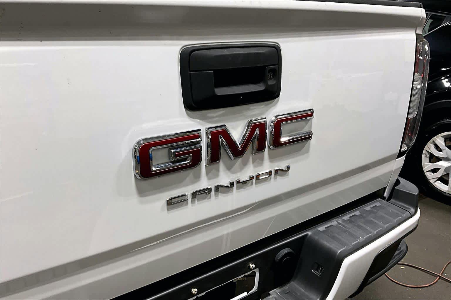 Used 2022 GMC Canyon Elevation Standard w/ Convenience Package AWD/4WD image 31