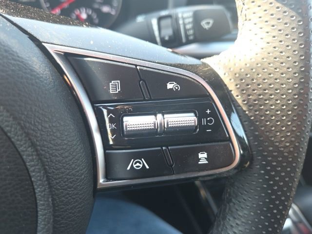 Used 2023 Kia Forte GT-Line w/ GT-Line Premium Package image 40