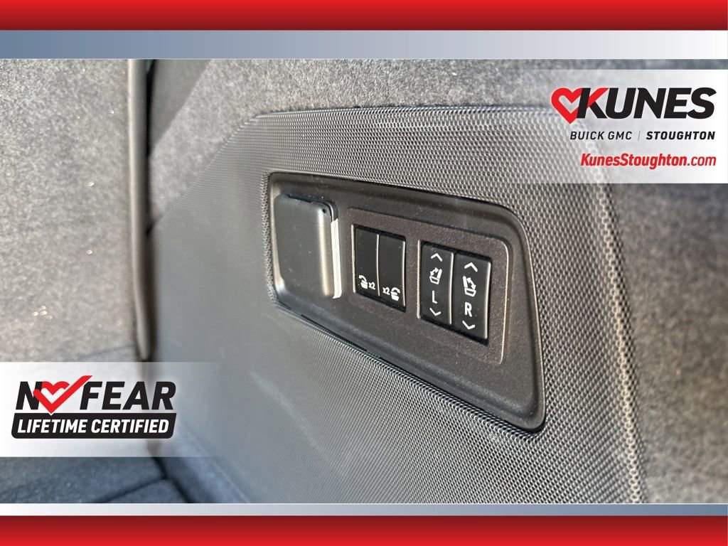 Used 2023 Cadillac Escalade Premium Luxury w/ Touring Package AWD/4WD image 42
