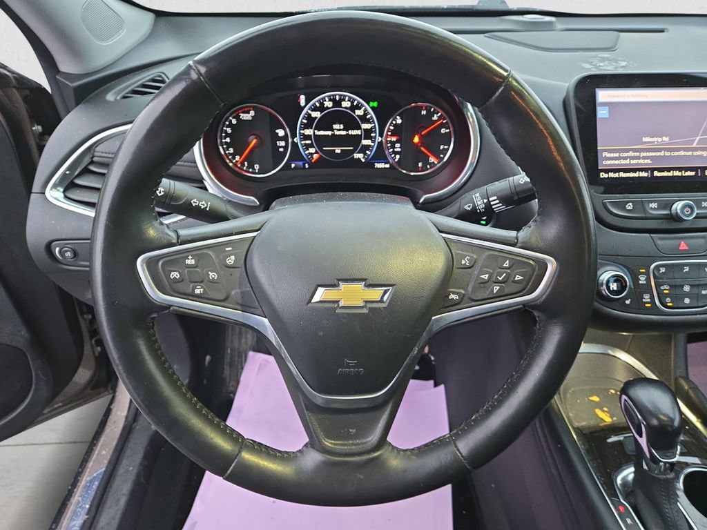 Used 2022 Chevrolet Malibu Premier image 11