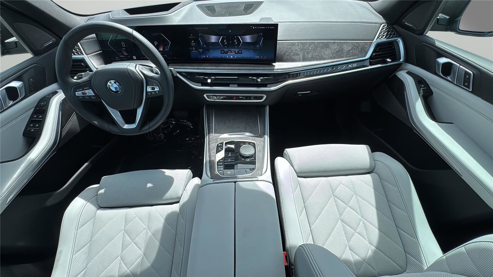 Used 2024 BMW X5 sDrive40i w/ Premium Package image 20