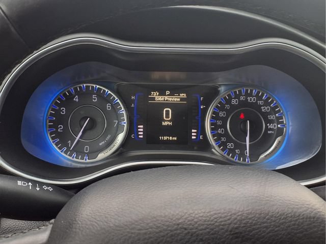 Used 2015 Chrysler 200 Limited w/ Convenience Group FWD image 13